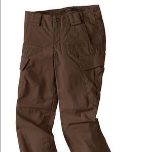 Woman’s 5:11 stryke brown pants 12